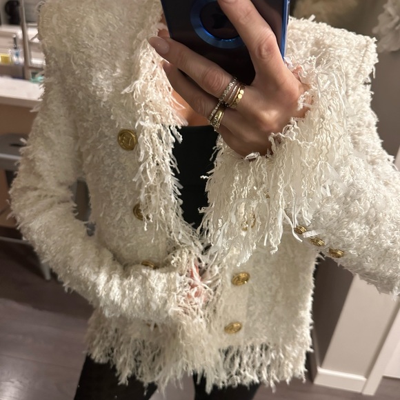 Balmain stunning white and cream fringe blazer! ๐ - Picture 6 of 11